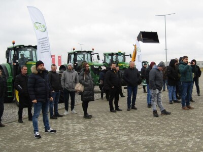 SIP&KITE - prezentacija mašina u Sremskoj Mitrovici -