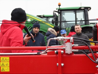 SIP&KITE - prezentacija mašina u Sremskoj Mitrovici -