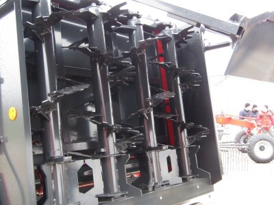 SIP&KITE - prezentacija mašina u Sremskoj Mitrovici -