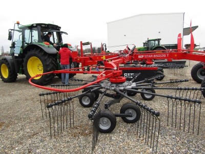 SIP&KITE - prezentacija mašina u Sremskoj Mitrovici -