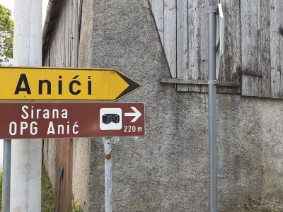 Sirana Anić - Krasno