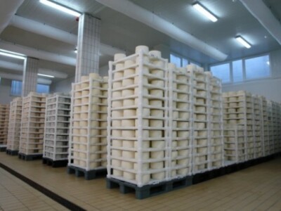 Unutrašnjost nove tvornice Unutrašnjost nove tvornice