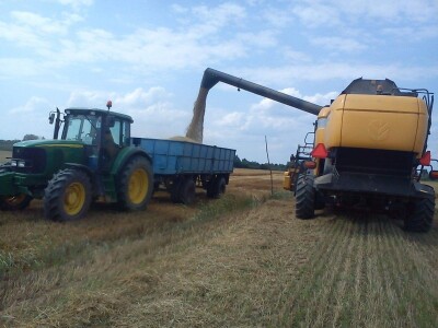 Širenje tržišta, zahtijevalo je veća ulaganja, pa su podigli kredit u švicarcima