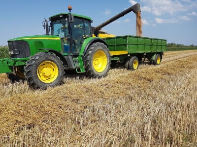 Širenje tržišta, zahtijevalo je veća ulaganja, pa su podigli kredit u švicarcima