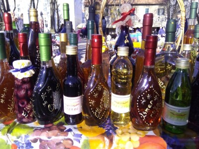 Šišići zarade solidnu platu praveći likere, džemove i salate