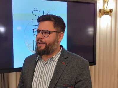 Škrlet - hrvatski vinski biser Škrlet - hrvatski vinski biser