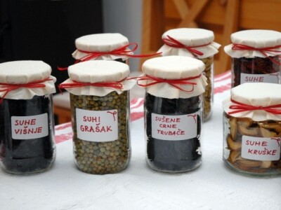 Pripremanje zimnice: Sušeno voće i povrće