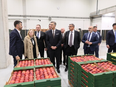 U Križu otvoren novi Logističko distribucijski centar PZ JabukaHR