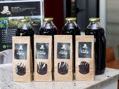 Spakirani ssok od aronije OPG Jelčić Krvavac 2 spreman za tržište