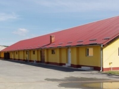 Pogon OPG Šokac za preradu voća u rakije, likere i sokove