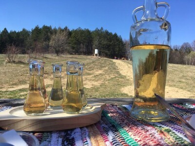 Sokolske kolibe: Genetički centar