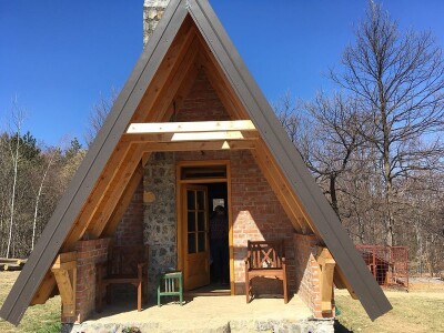 Sokolske kolibe: Genetički centar