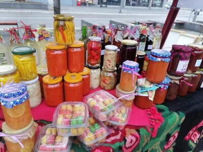 Sokovi, džemovi, zimnica