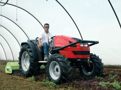 Traktor Same Solaris
