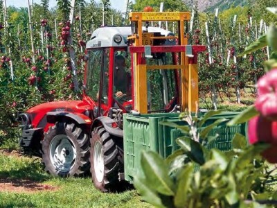 Traktor Antonio Carraro SRX