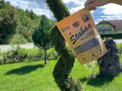 "Štabaa" - peletirano ekološko gnojivo od ovčije vune