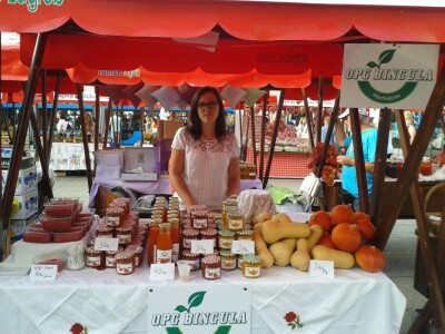 Matea na štandu OPG-a Bingula