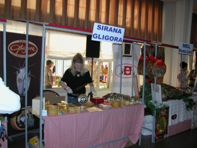 Štand paškog sira Gligora