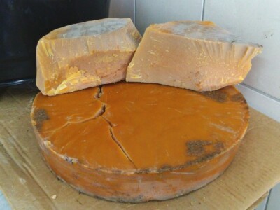 Vosak za satne osnove