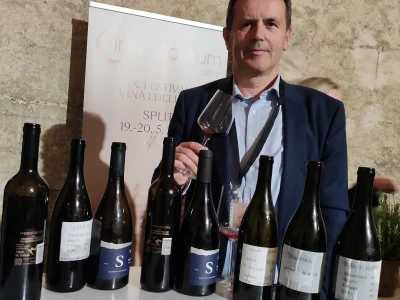 STARE SORTE - U Dioklecijanovom podrumu najveću znatiželju izazvala vina kojih još nema