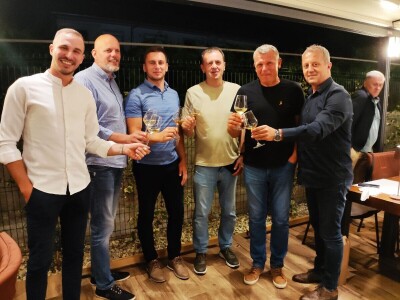 STARE SORTE: Vina od spašene Privlačke biline, Glaca i Dugoveza - zvijezde večeri! STARE SORTE: Vina od spašene Privlačke biline, Glaca i Dugoveza - zvijezde večeri!