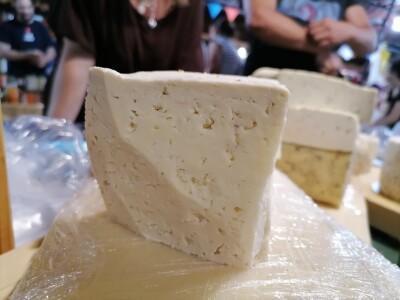 Stari sir iz Starih Ledinaca