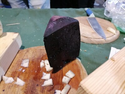 Stari sir iz Starih Ledinaca