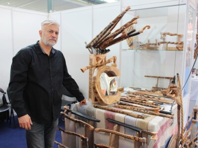 Stipe Pleić - Flick, izrada ukrasnih sjekira