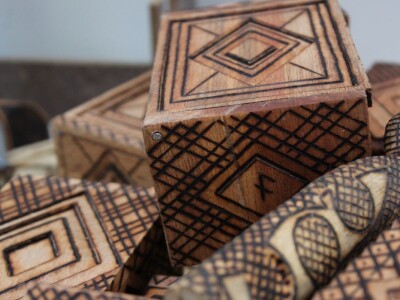 Stipe Pleić - Flick, izrada ukrasnih sjekira