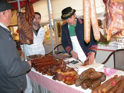 Stjepan Milić iz Slavo9nije prvi put izlaže na NS pršuta u Sinju