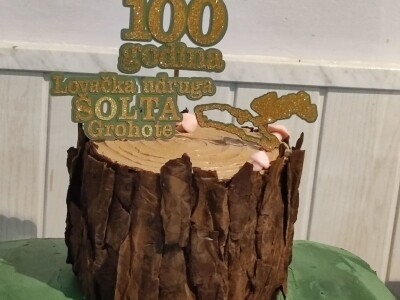 Sto godina LU Šolta