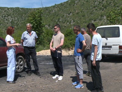 Divlje deponije uz poljoprivredne nasade u Stocu