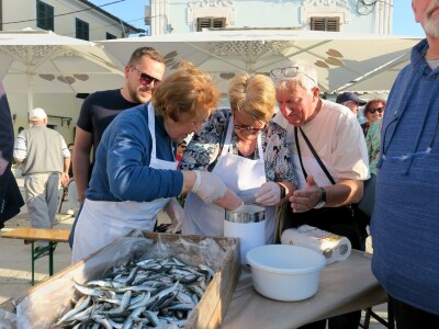 Stoljetna tradicija soljenja srdela