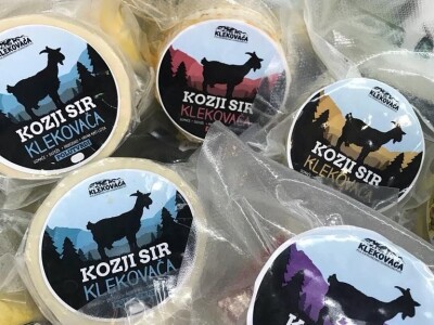 Studentkinja iz Banjaluke pokrenula farmu koza na kojoj proizvodi razne vrste sireva