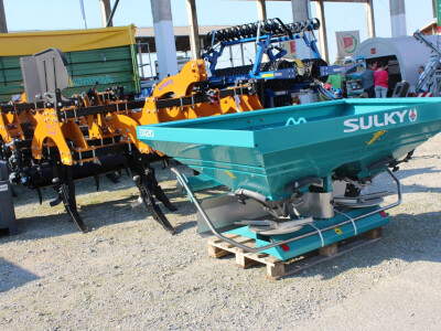 Sulky rasipač Sulky rasipač