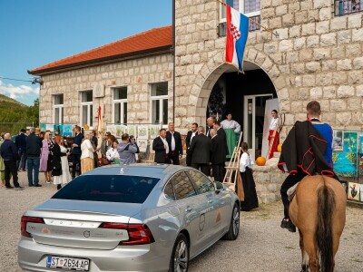 Suncokretova mreža u Gornjim Poljicama