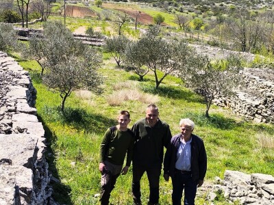 Did Mirko, sin Branimir i unuk Vid oživili didovinu u Rodaljicama Did Mirko, sin Branimir i unuk Vid oživili didovinu u Rodaljicama