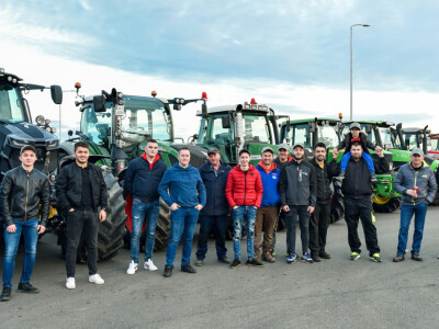 Susret poljoprivrednika s traktorima