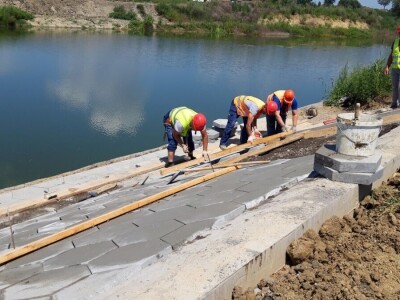 Sustav navodnjavanja Blata-Cerna i Agrotehnološki centar