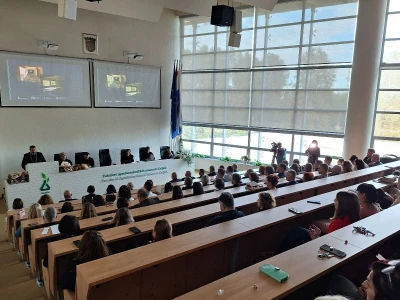 Svečana sjednica FAZOS