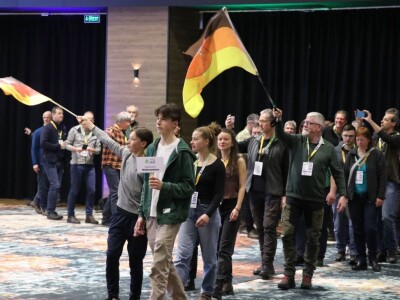 Svečani defile učesnika 53. EFNS Svečani defile učesnika 53. EFNS