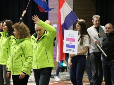 Svečani defile učesnika 53. EFNS
