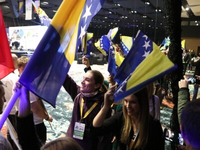 Svečani defile učesnika 53. EFNS Svečani defile učesnika 53. EFNS