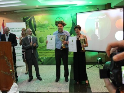 Svečano uručivanje priznanja, pakovine Noćnjak 2020 Svečano uručivanje priznanja, pakovine Noćnjak 2020