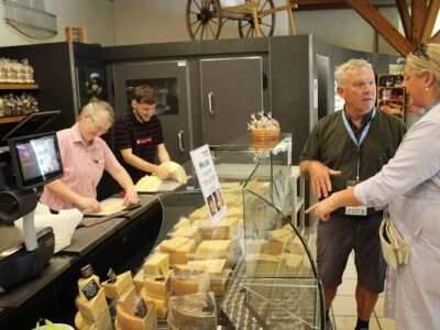 Švicarska, zemlja vrijednih ljudi, pitoresknih krajolika i sretnih krava