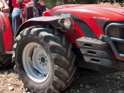 Traktor Antonio Carraro SRX