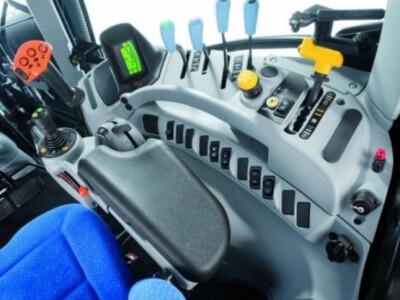 Traktor New Holland T7