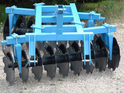 Poljoprivredna mehanizacija Omikron