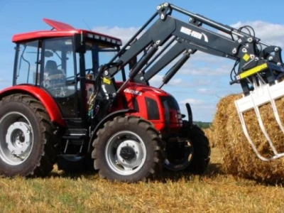 Traktor Farmer TE