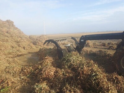 Teleskopski utovarivač Manitou 737